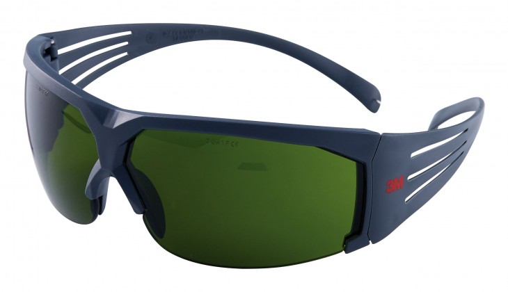 3M 2021 Freisteller Schutzbrille-SecureFit630-PC-grau-IR3-0-AS